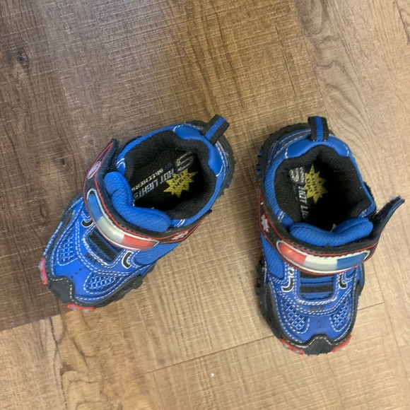 Size 6 Police shoes - Picture 2 of 2